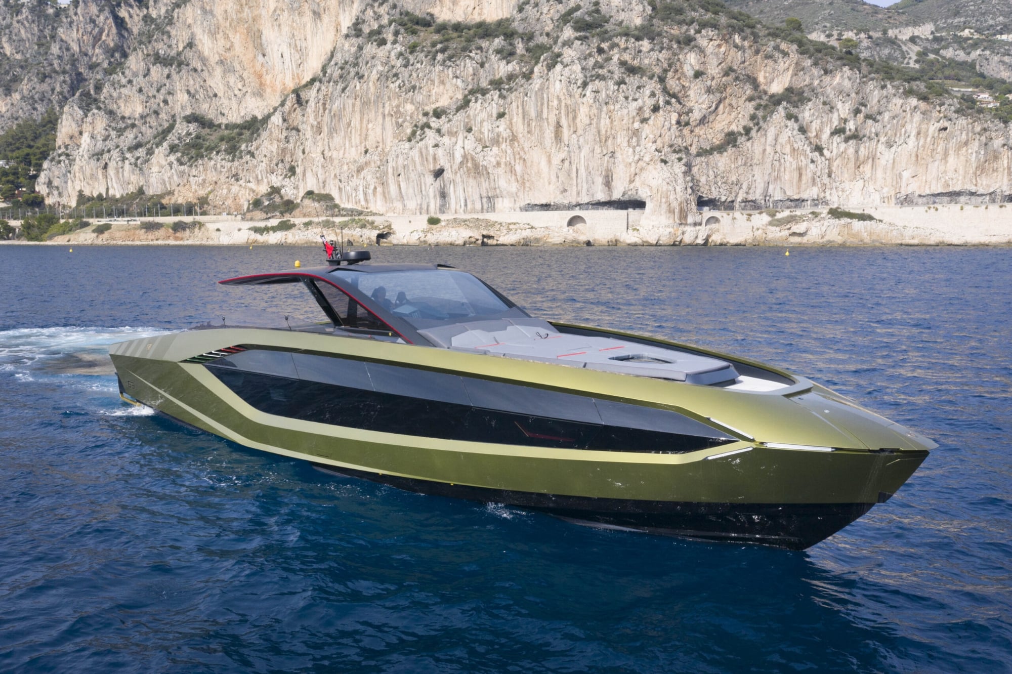 LAMBORGHINI 63 — private yacht charter